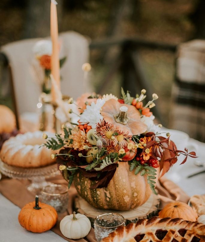 Beyond Basics Thanksgiving Table Decor Styles You Can Try to Create a Festive New Look